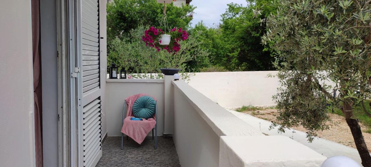 Apartments Villa Mihaela Banj Exterior foto