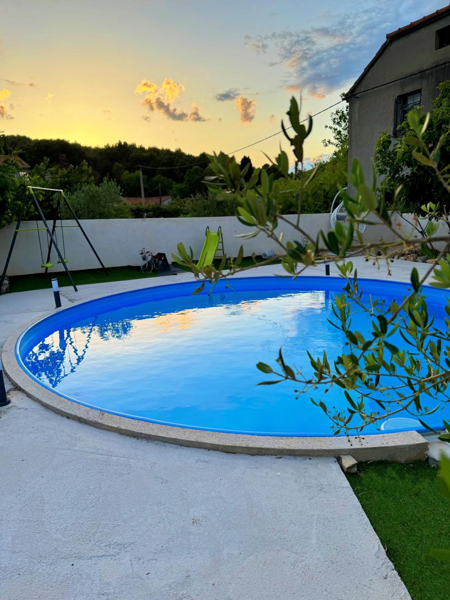 Apartments Villa Mihaela Banj Exterior foto